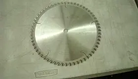 Md10-600 Amana Tool A.g.e. Series By Cut-off And Crosscut 10-inch Diameter
