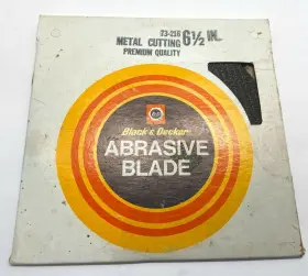 73-216 Black Decker And 7 Inch Metal Cutting Abrasive Saw Blade Unused