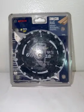 Bosch Dcb618 Edge 6-1/2in 18t Carbide Circular Saw Blade For Wood/plywood