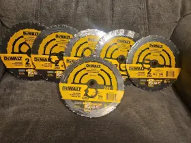 Dewalt 885911895712 6 2-pack 6-1/2-in 24-tooth Rough Finish Carbide Circular Saw Blade