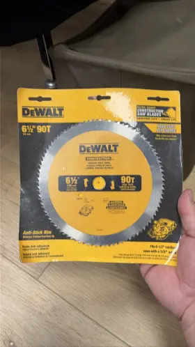 Dw3166 Dewalt 6-1/2 Inch 90t Steel Tooth Panel Vinyl Saw Blade 5/8 Arbor