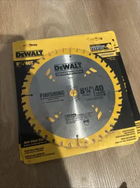 Dw3184 Dewalt 8-1/4 Inch 40 Carbide Teeth Smooth Finish Construction Saw Blade