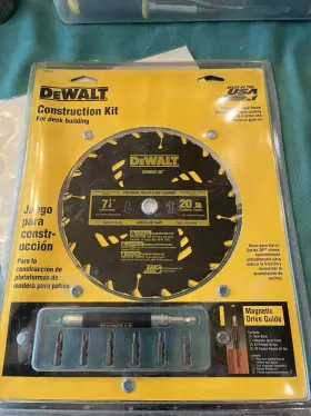 Dw3195 Dewalt Construction Kit For Decks Series 20 Carbide Blade Treated And Magnetic