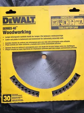 Dw7163 Dewalt Series 40 10-inch 60 Tooth Atb Thin Kerf Crosscutting Saw Blade