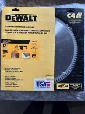Dw7674 Dewalt 12-inch 100 Tooth