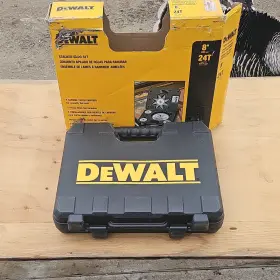 Dw8056 Dewalt Ultimate Finish 8 In 24t Carbide Stacked Dado Set Circular Saw Blade