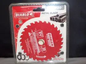 Diablo 008925143611 5-3/8 Inch By 30 Tooth Steel Carbide Tipped Saw Blade