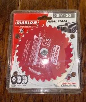 Diablo 445052258284 Steel Demon 5-1/2 Inch X 30-tooth Metal Cutting Circular Saw Blade With Bushing