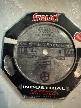 Lu73m010 Freud 10 Inch X 60t Cabinetmakers Crosscut Blade