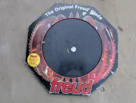 Lu95r015 Freud 15in Carbide Circular Saw Blade For Wood Made In Italy