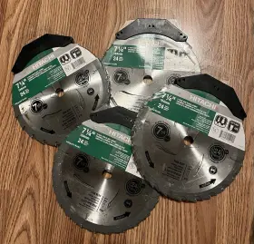 115402 Hitachi Koki 4 Set Bulk 7-1/4-in 24-tooth Carbide Circular Saw Blades