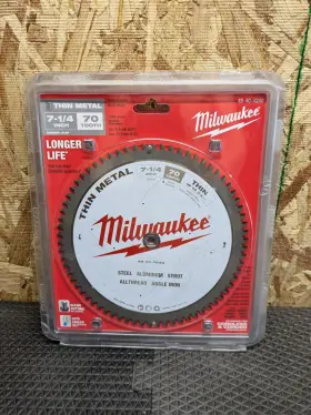 48-40-4240 Milwaukee 7-1/4 Inch 70t Thin Metal Cutting Circular Saw Blade 5/8 Arbor
