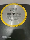 Dewalt DW3123 Construction General Purpose 32 Teeth Miter Table Saw Blade Used. Price: $20.00.